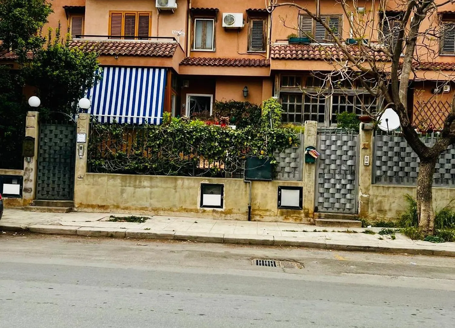 A Casa Di Paola Apartment Palermo